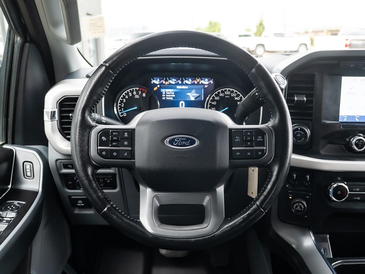2022 Ford F-150 XLT 4WD SuperCrew 6.5' Box Photo32