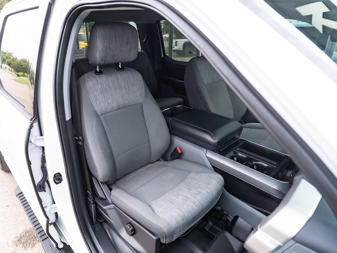 2022 Ford F-150 XLT 4WD SuperCrew 6.5' Box Photo42