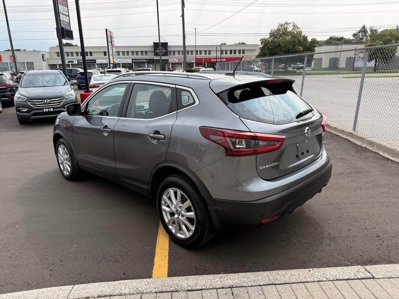 2023 Nissan Qashqai SV Photo4