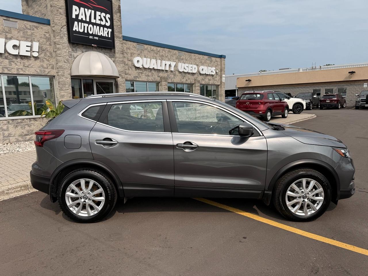 2023 Nissan Qashqai SV Photo1