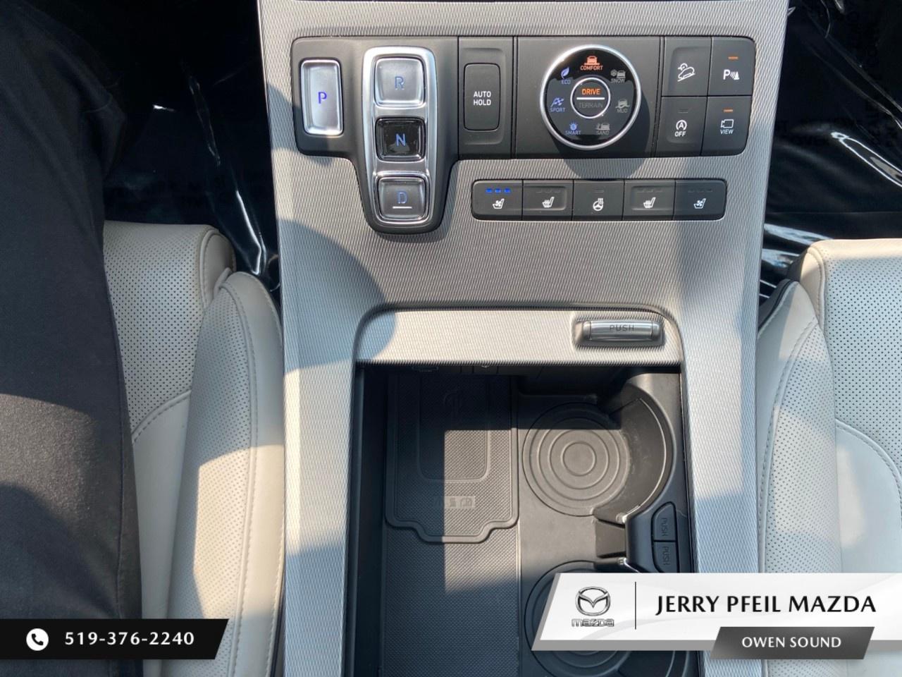 2022 Hyundai PALISADE Ultimate Calligraphy 7-Passenger AWD Photo