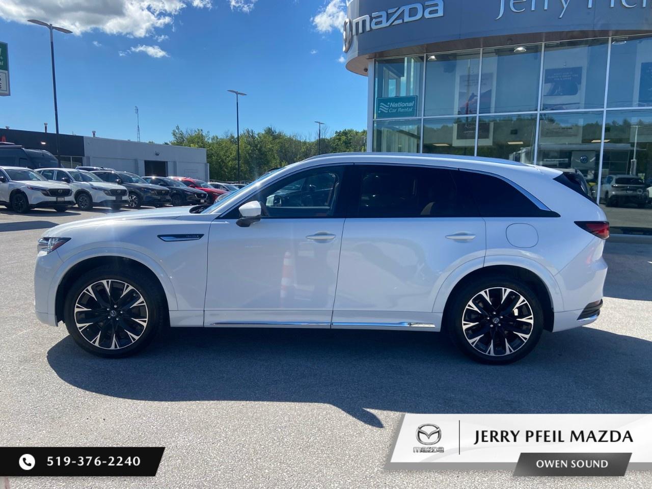 2024 Mazda CX-90 MHEV Signature AWD Photo1