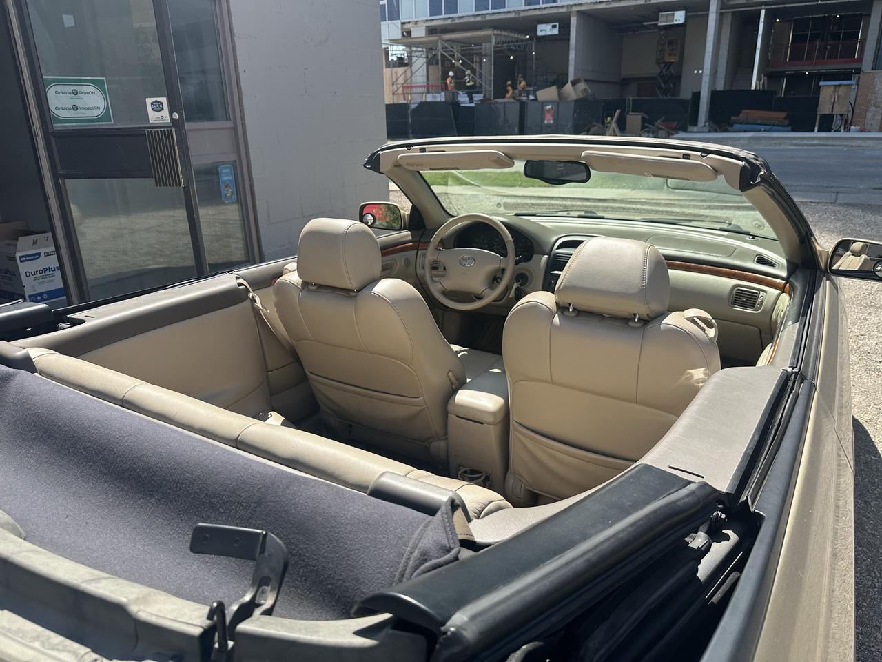 2002 Toyota Camry Solara 2dr Conv SLE V6 Auto Photo