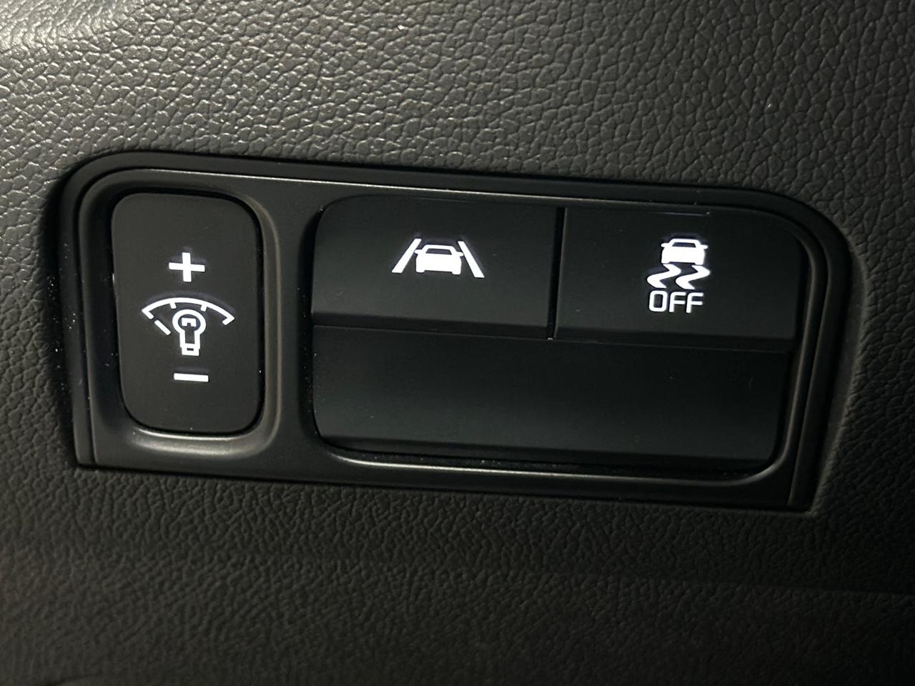 2021 Kia Sorento X-Line | CLEAN CARFAX | 6-PASS | AWD | BLUETOOTH | Photo