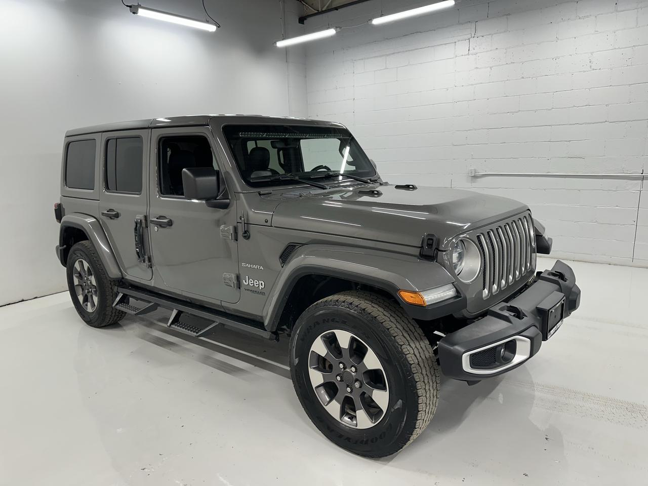 2020 Jeep Wrangler SAHARA 4X4 Photo20