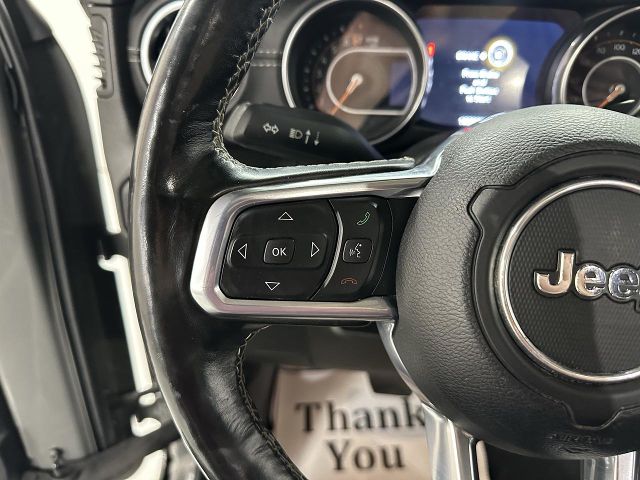 2020 Jeep Wrangler SAHARA 4X4 Photo10