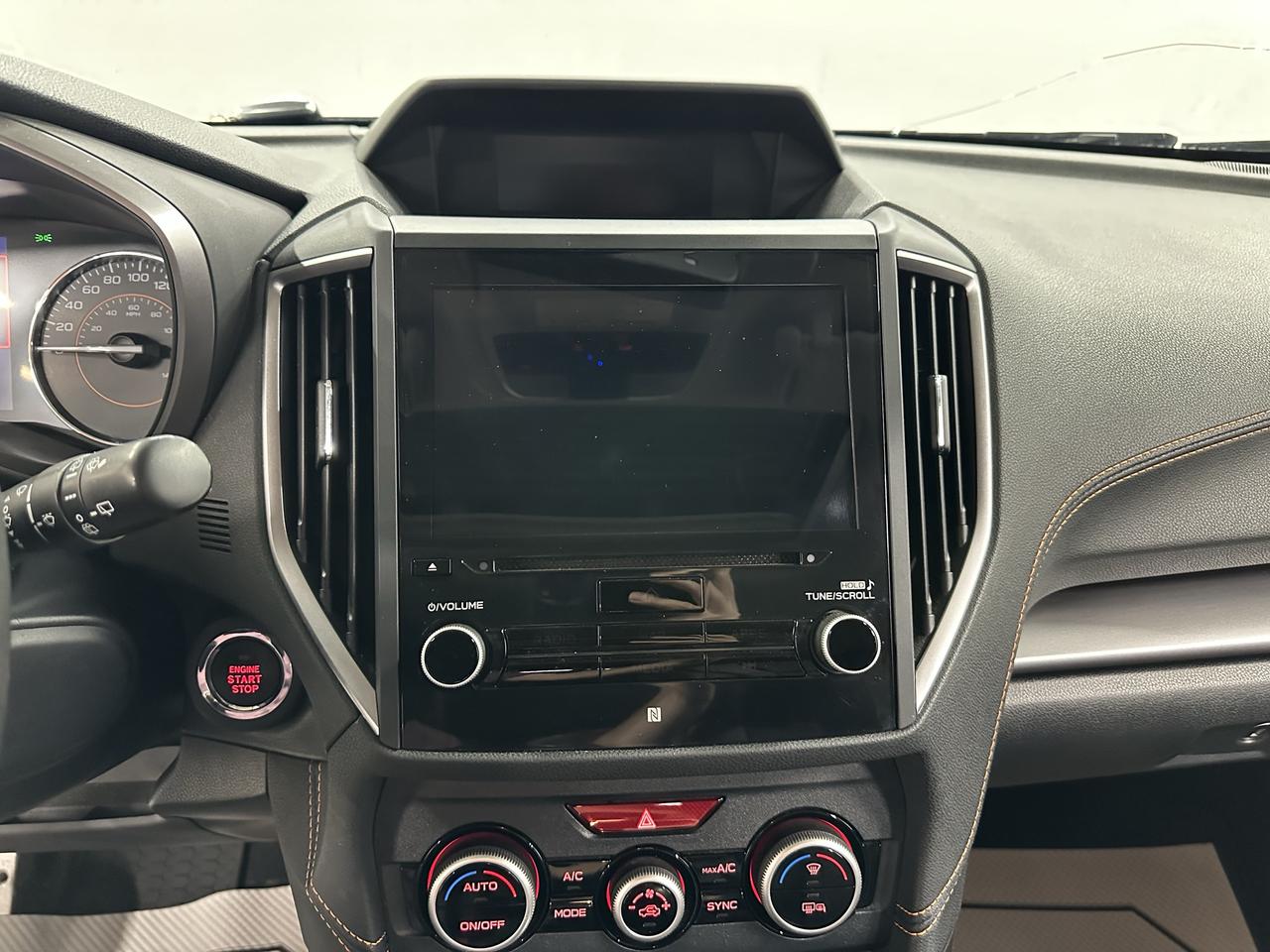 2021 Subaru Crosstrek Limited CVT Photo9