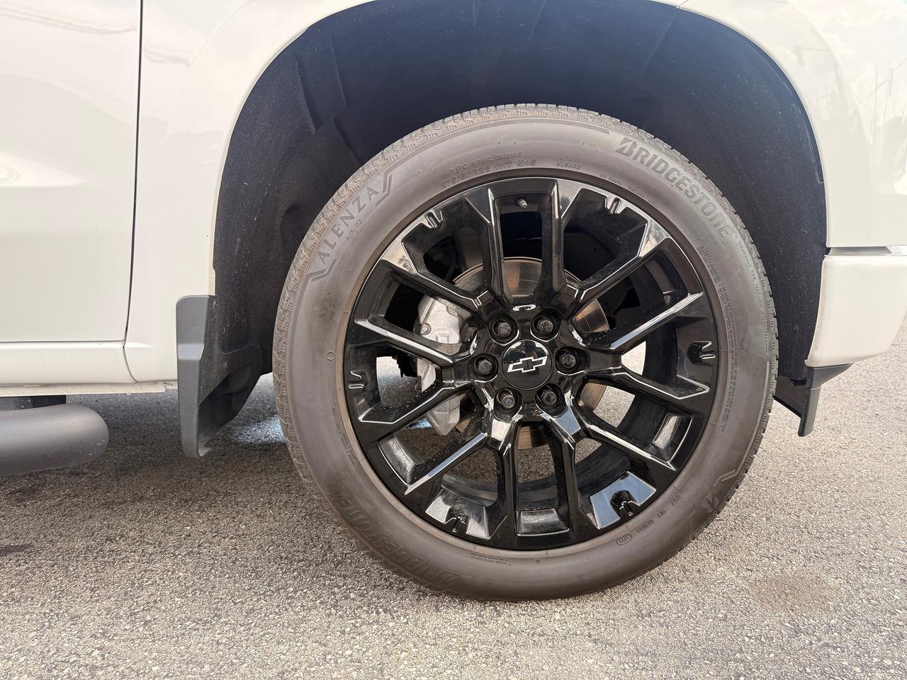 2024 Chevrolet Silverado 1500 RST Photo