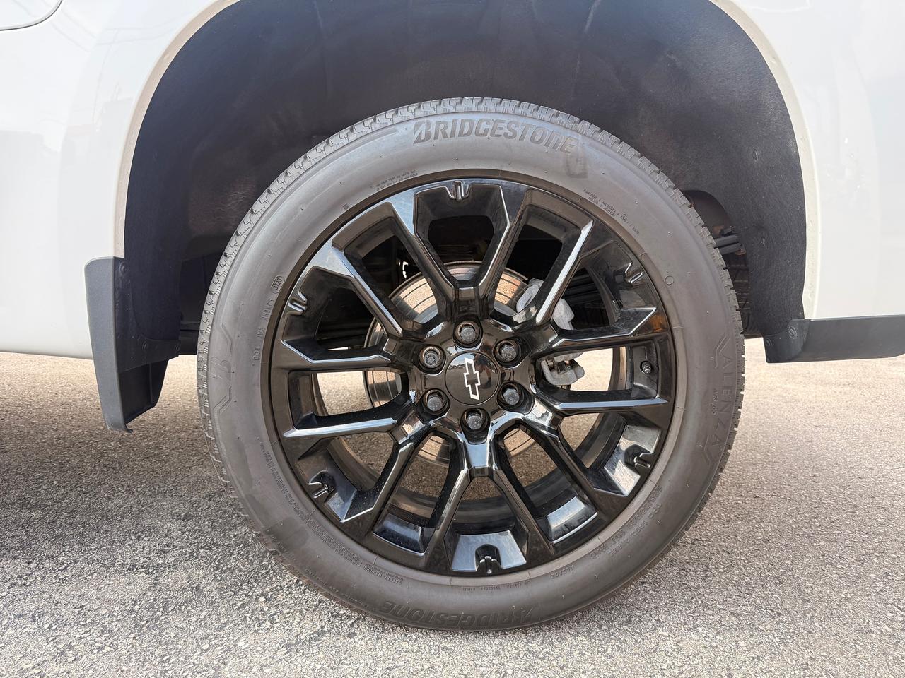 2024 Chevrolet Silverado 1500 RST Photo