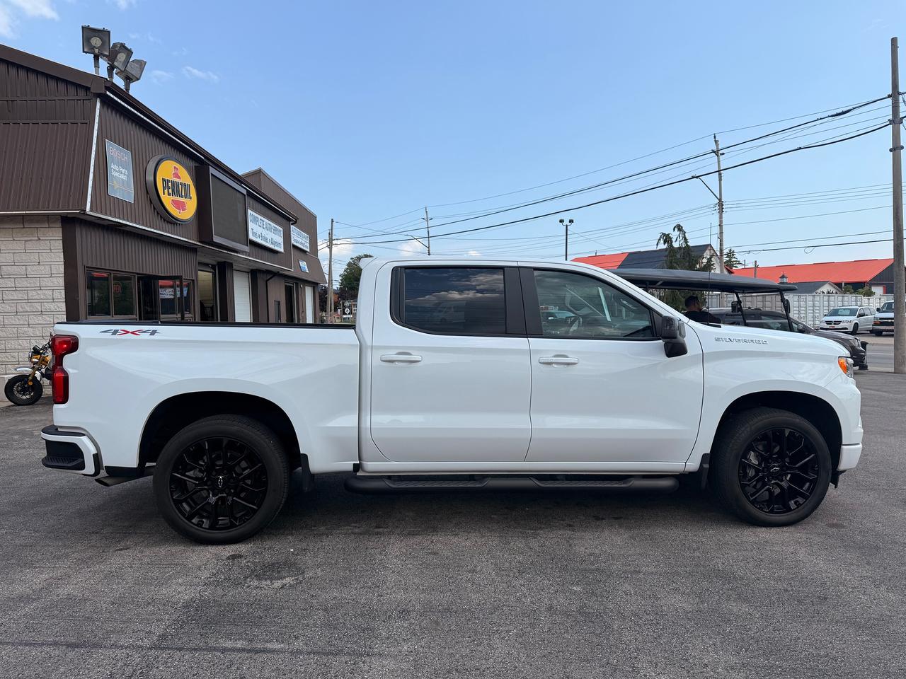 2024 Chevrolet Silverado 1500 RST Photo