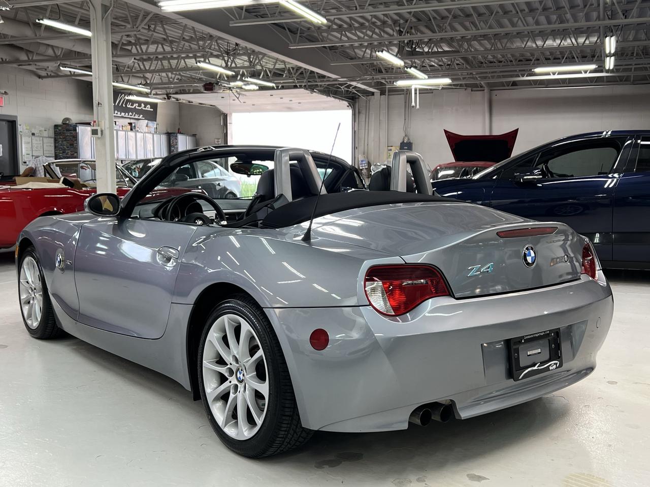 2006 BMW Z4 2dr Z4 Roadster 3.0i Photo