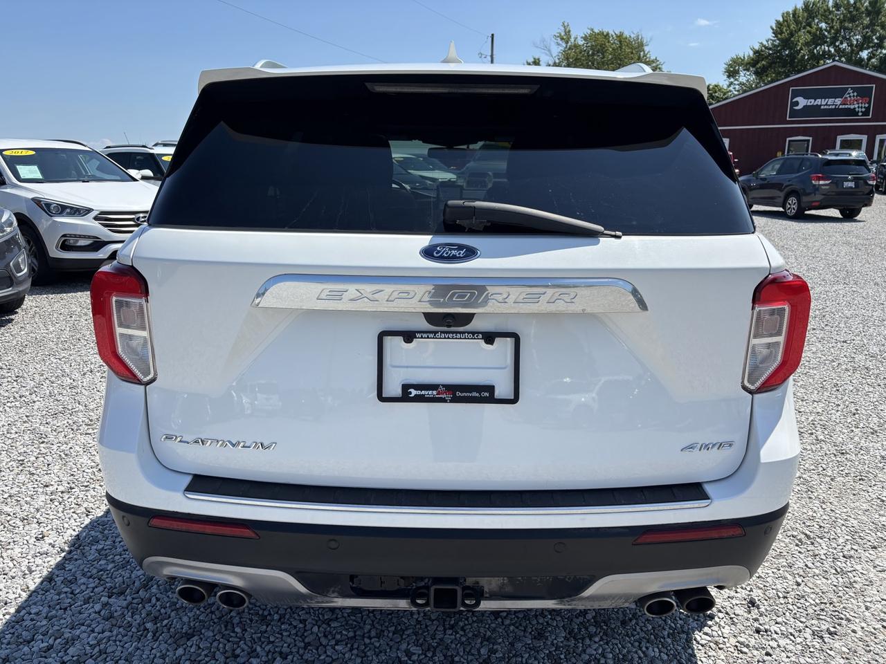 2021 Ford Explorer Platinum Photo3