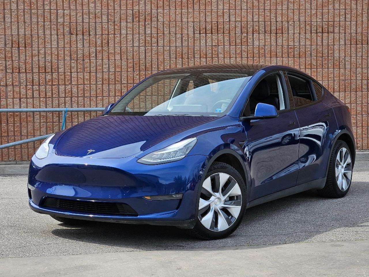 Used 2022 Tesla Model Y LONG RANGE AWD-DUAL MOTOR-CERTIFIED for sale in Toronto, ON