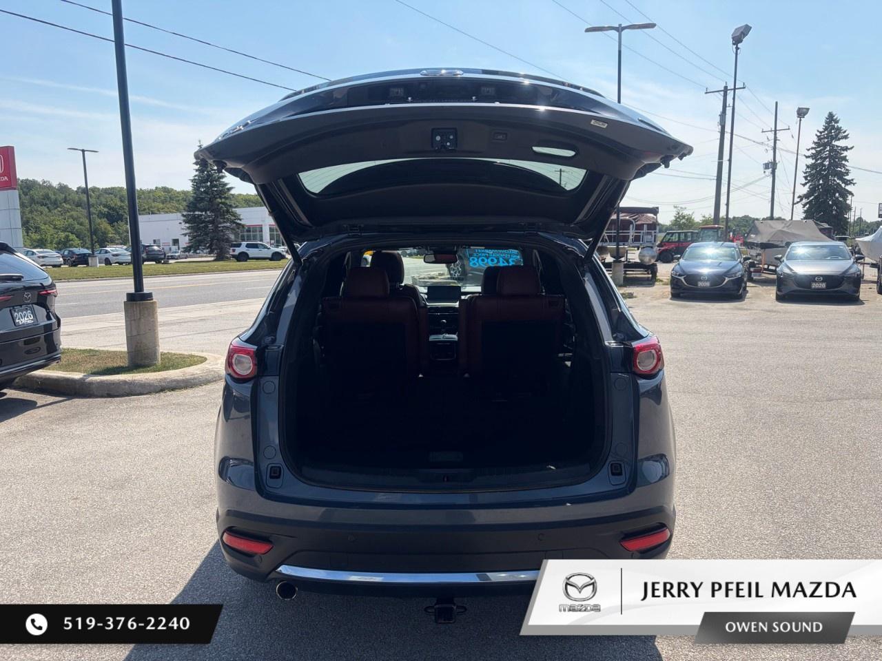 2023 Mazda CX-9  Photo4