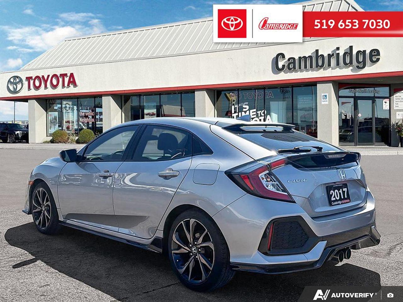 2017 Honda Civic Sport SPORT Photo3