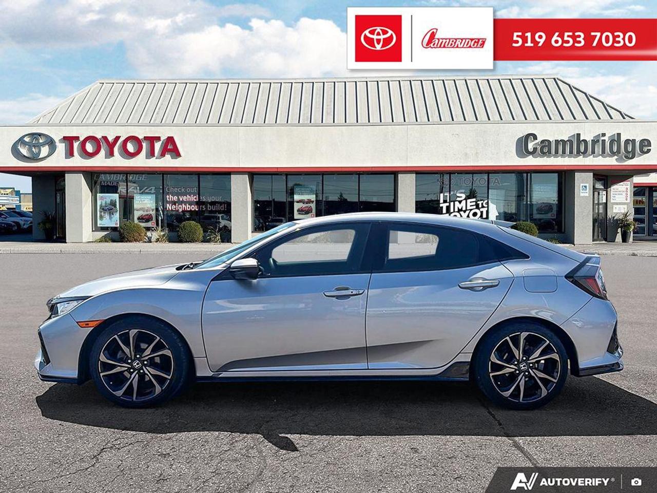 2017 Honda Civic Sport SPORT Photo2