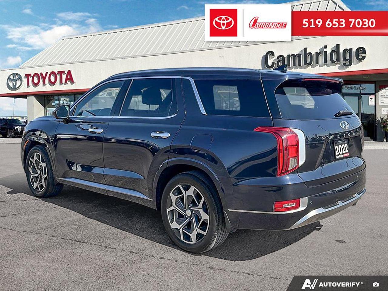 2022 Hyundai PALISADE Ultimate Calligraphy Photo3