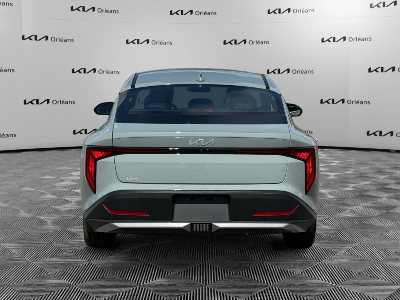 2026 Kia K4  Photo3