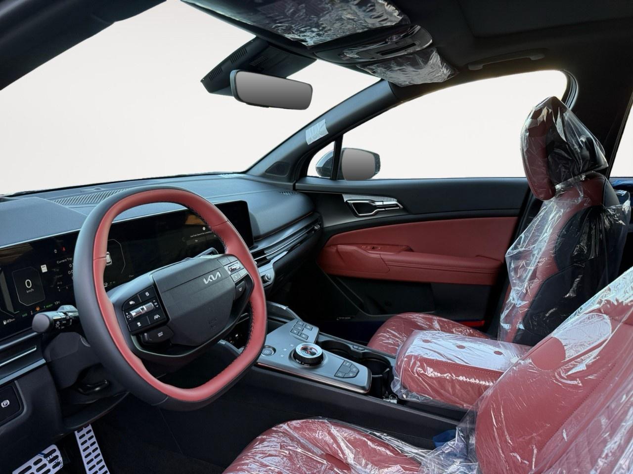 2027 Kia Sportage Hybrid SX AWD w/Red Interior Photo