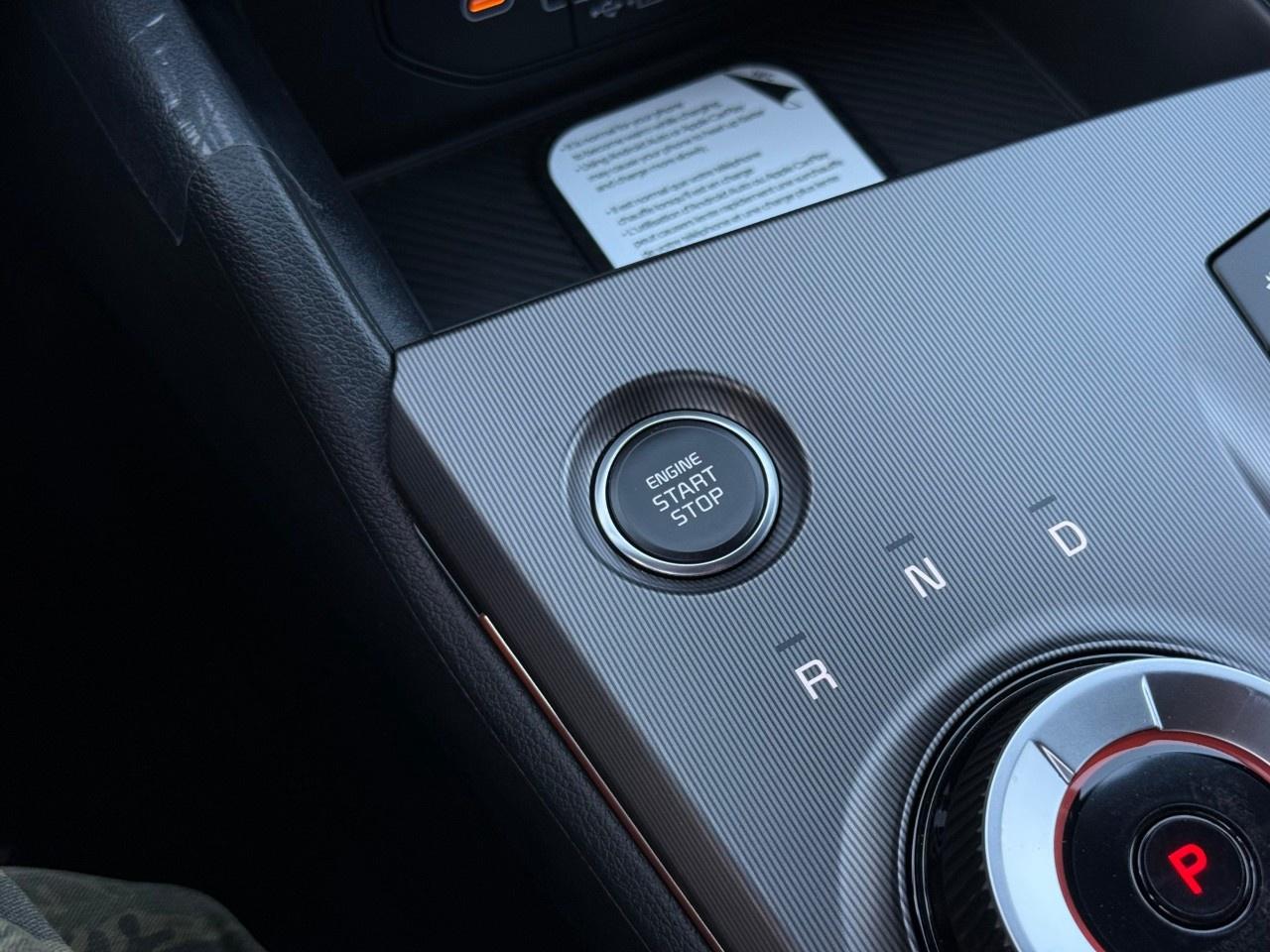 2027 Kia Sportage Hybrid SX AWD w/Red Interior Photo