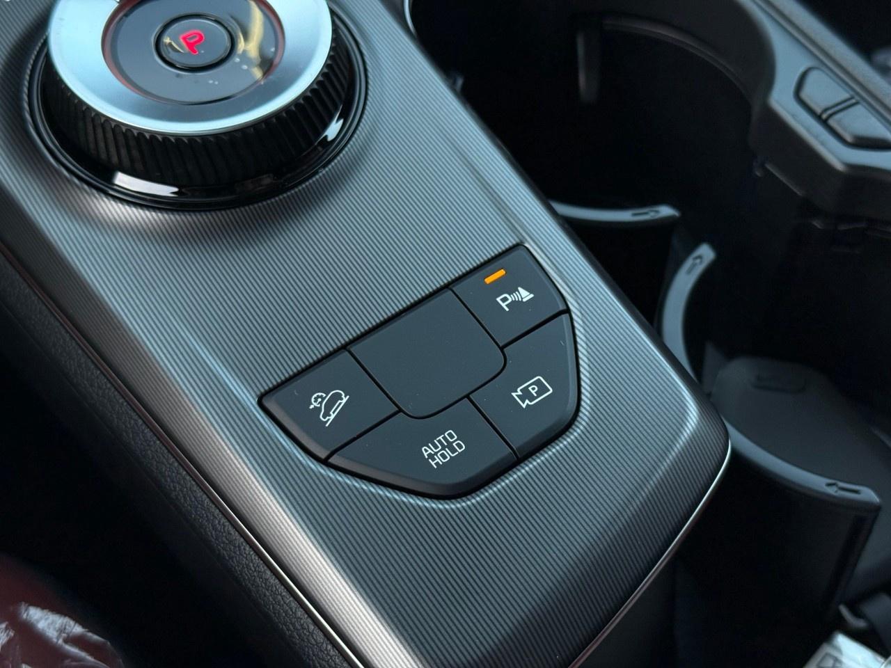 2027 Kia Sportage Hybrid SX AWD w/Red Interior Photo
