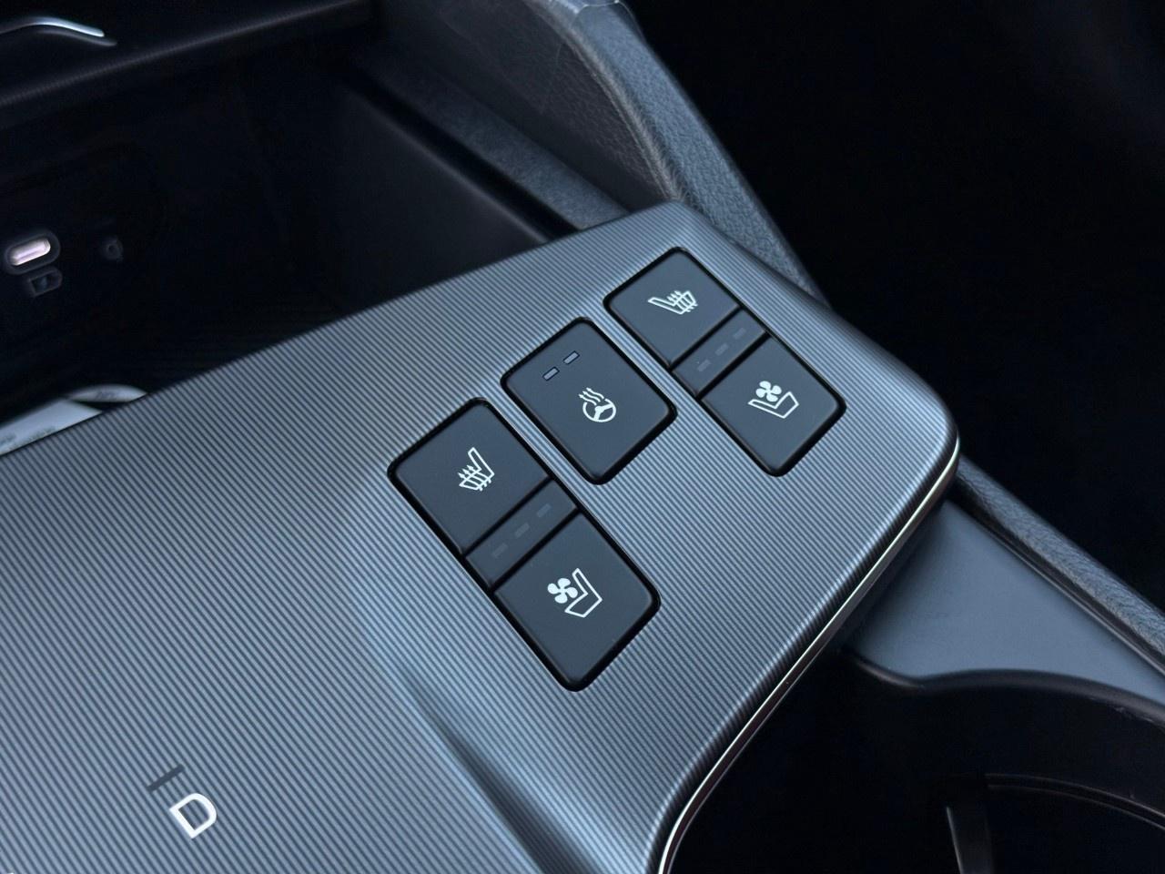 2027 Kia Sportage Hybrid SX AWD w/Red Interior Photo