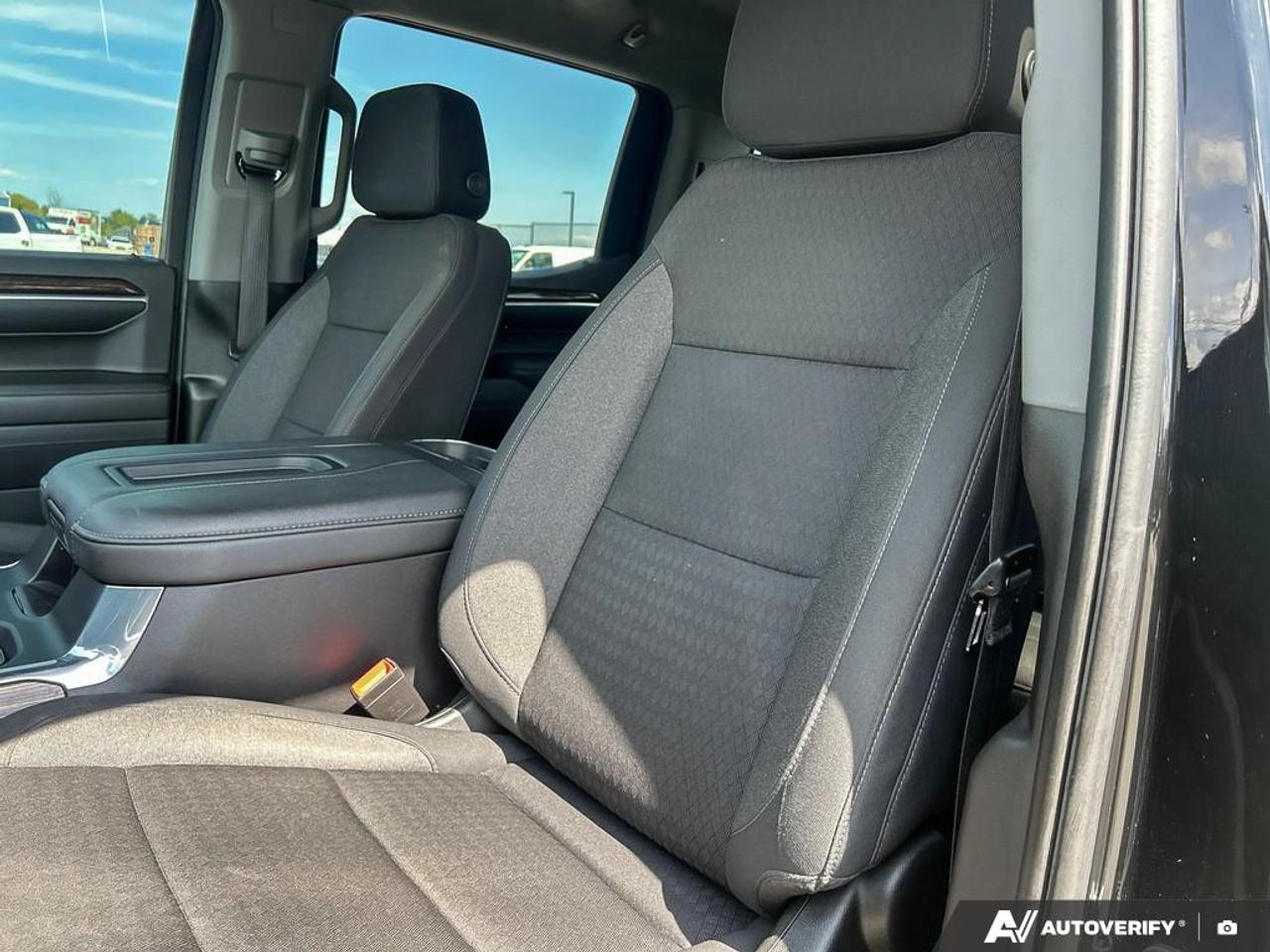 2022 GMC Sierra 1500 Elevation HEATED SEATS | HEATED STEERING WHEEL | BUCKET SEAT Photo