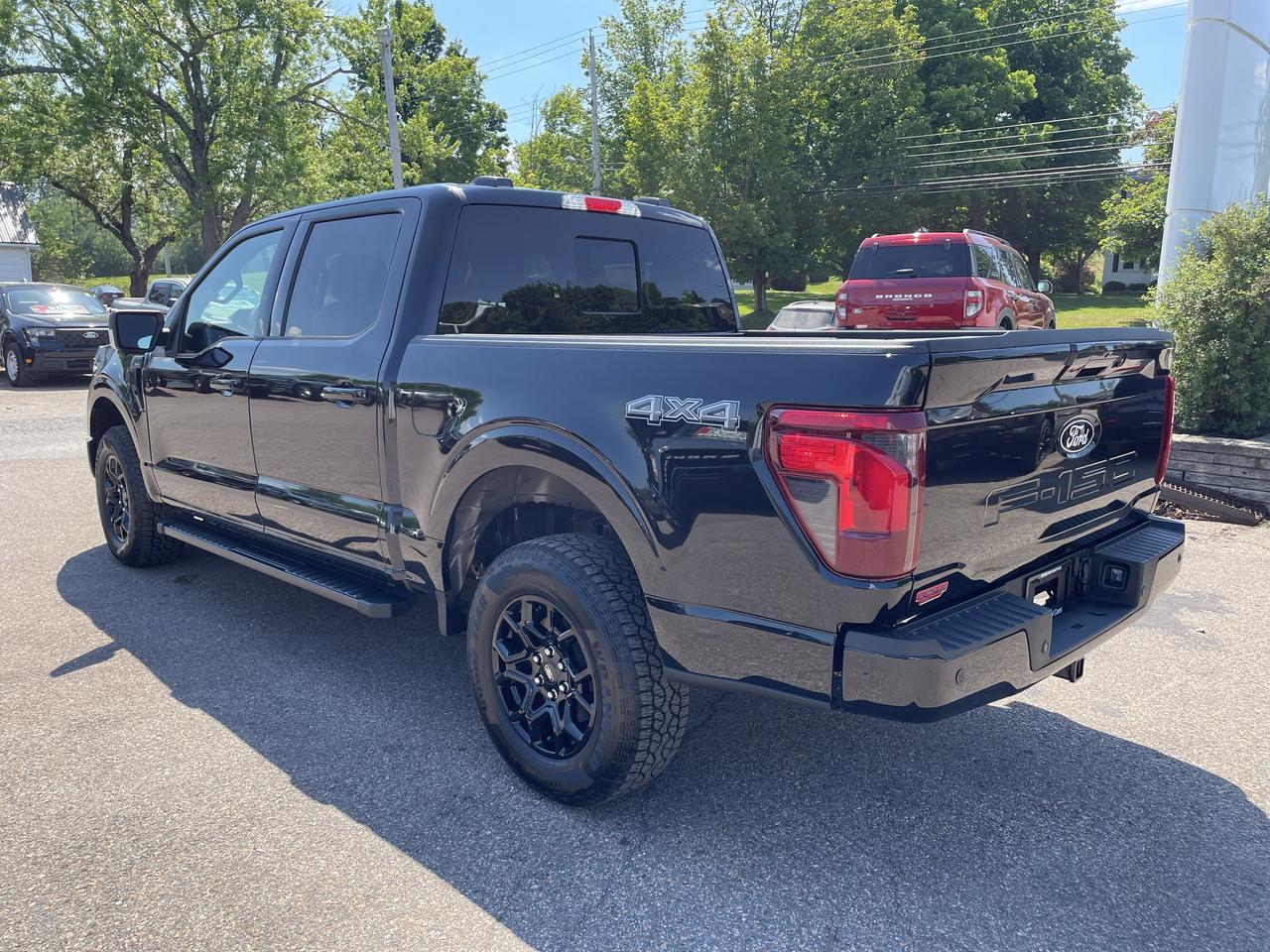 2026 Ford F-150 XLT Photo4