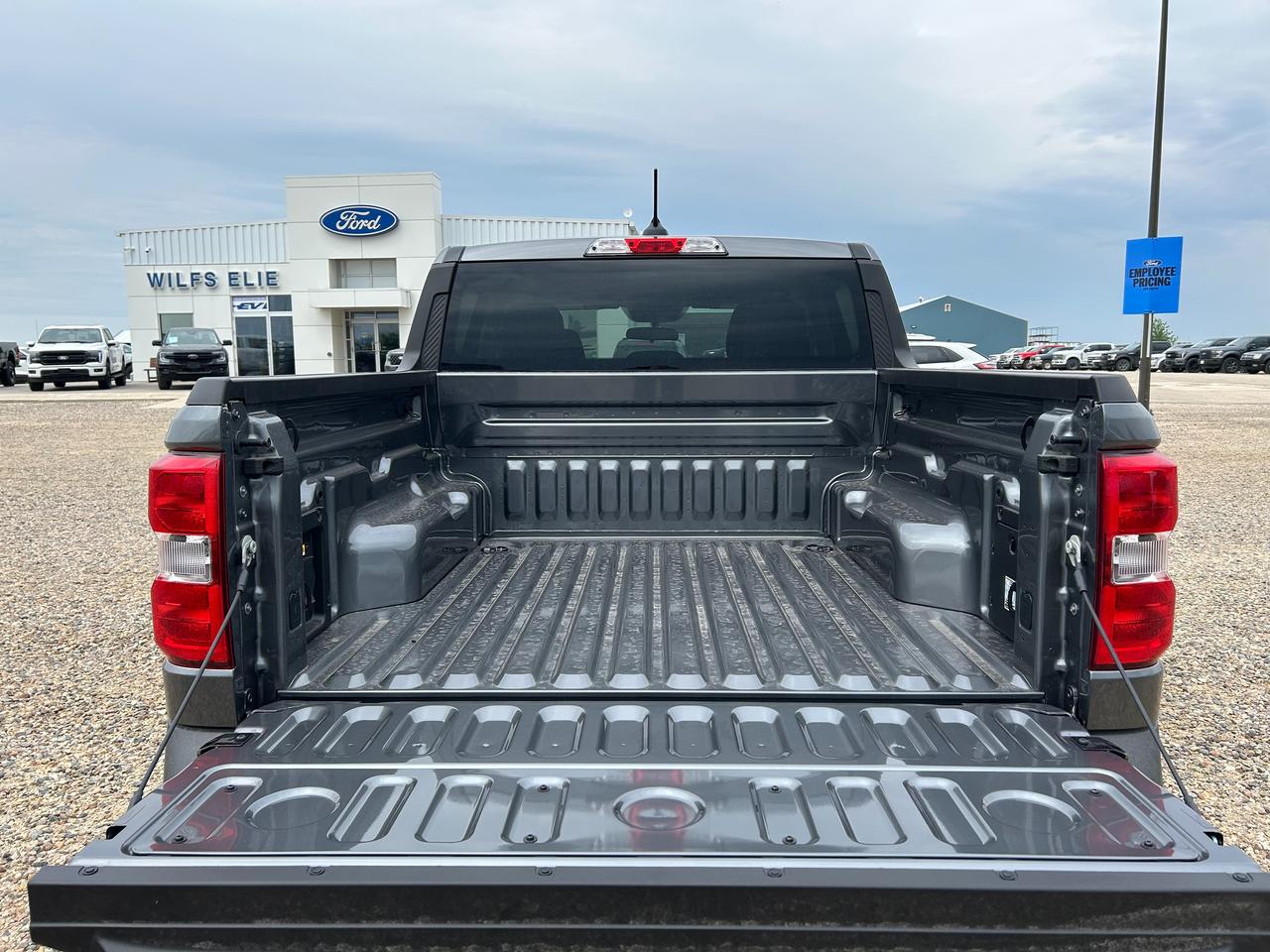 2026 Ford Maverick XLT AWD SuperCrew 302A Photo5