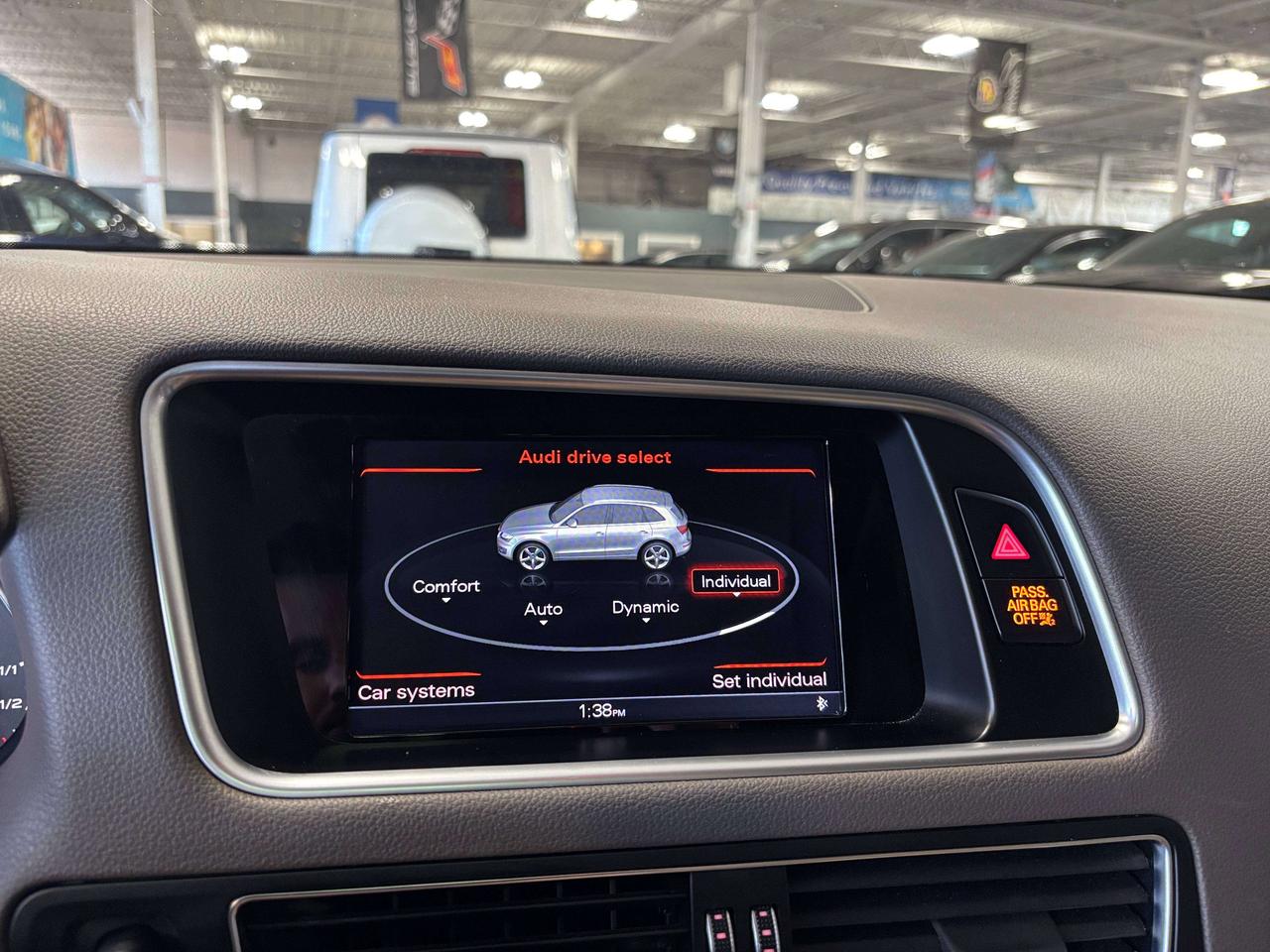 2017 Audi Q5 Progressiv|2.0T|QUATTRO|NAV|CREAMLEATHER|PANOROOF| Photo
