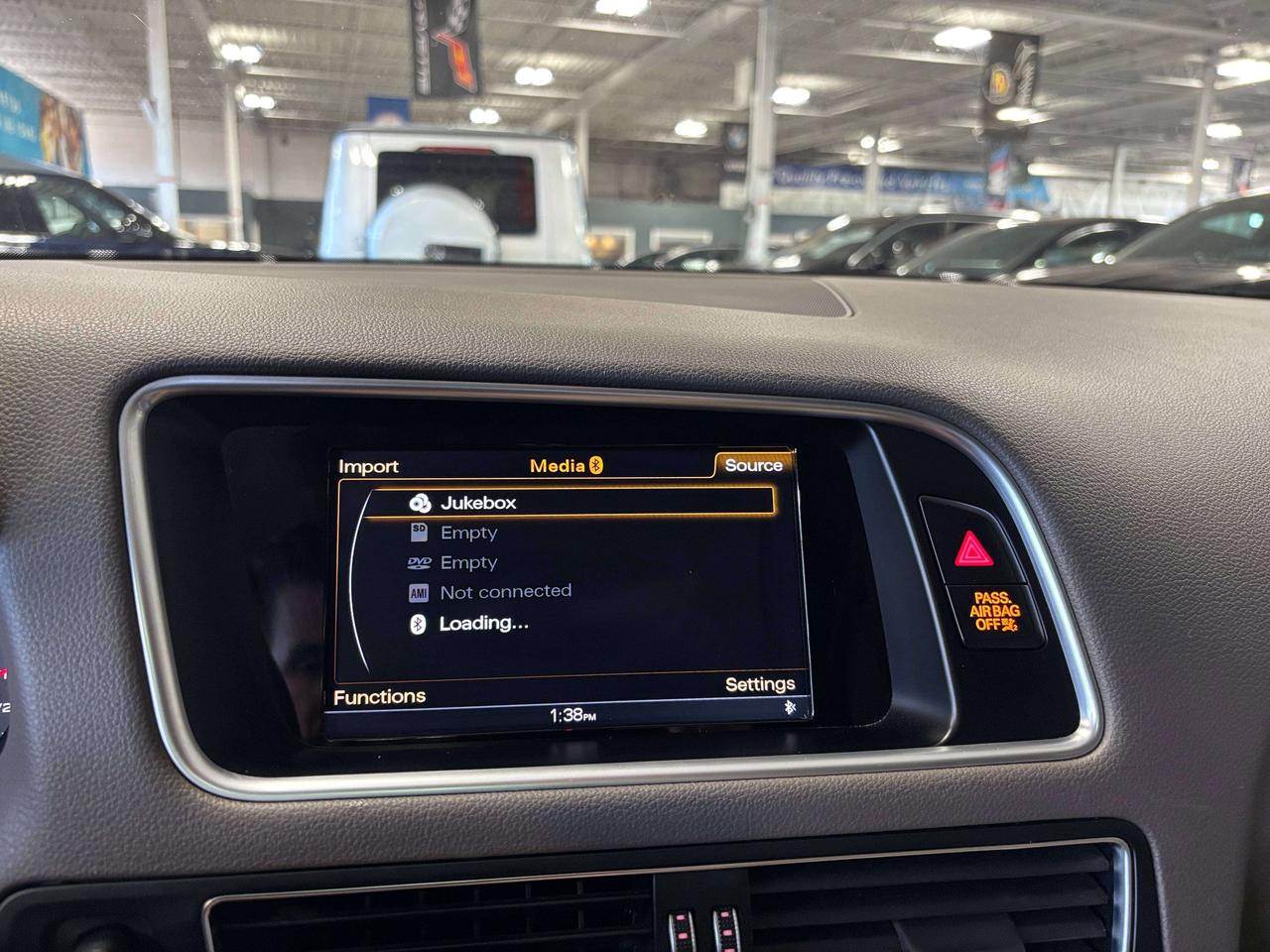 2017 Audi Q5 Progressiv|2.0T|QUATTRO|NAV|CREAMLEATHER|PANOROOF| Photo