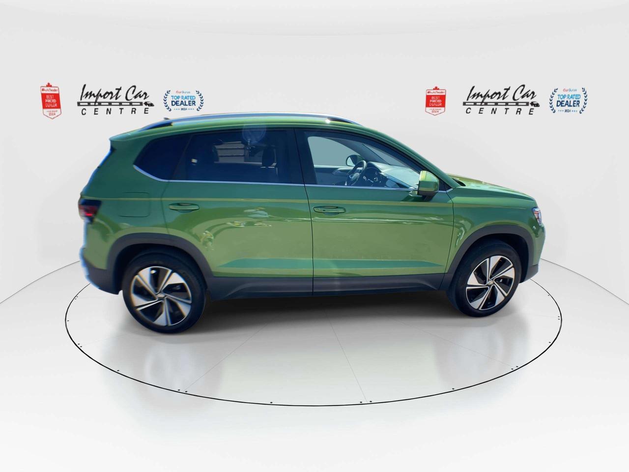 2025 Volkswagen Taos Comfortline LIKE NEW!!  4MOTION, BLIS, HTD.SEATS, BK. CAM, ALLOYS Photo