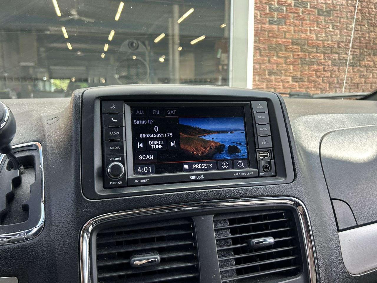 2019 Dodge Grand Caravan GT | 7-PASS | HTD LEATHER | REMOTE START | ALLOYS Photo