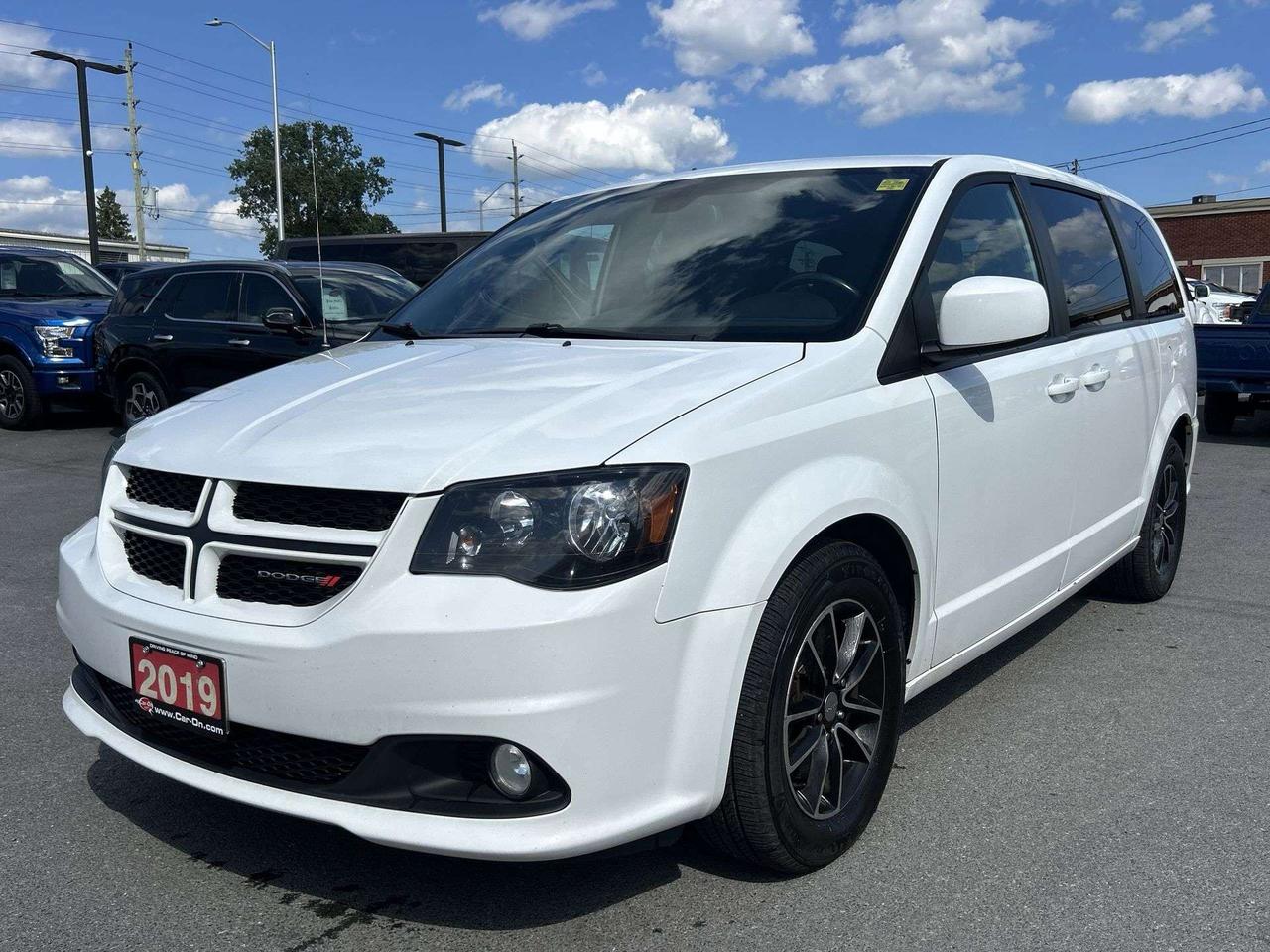 2019 Dodge Grand Caravan GT | 7-PASS | HTD LEATHER | REMOTE START | ALLOYS Photo0
