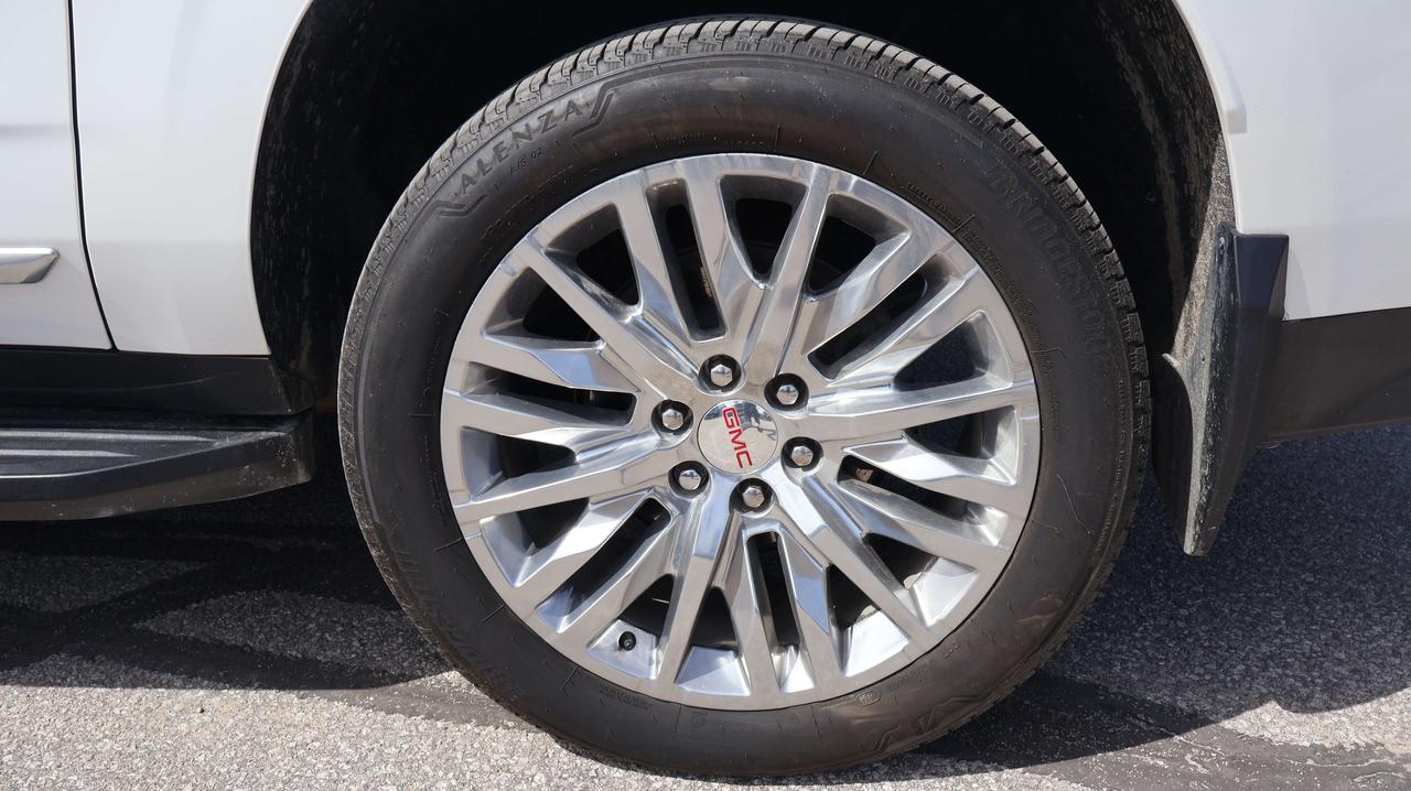 2024 GMC Yukon Denali | 3rd Row | Remote Start Photo