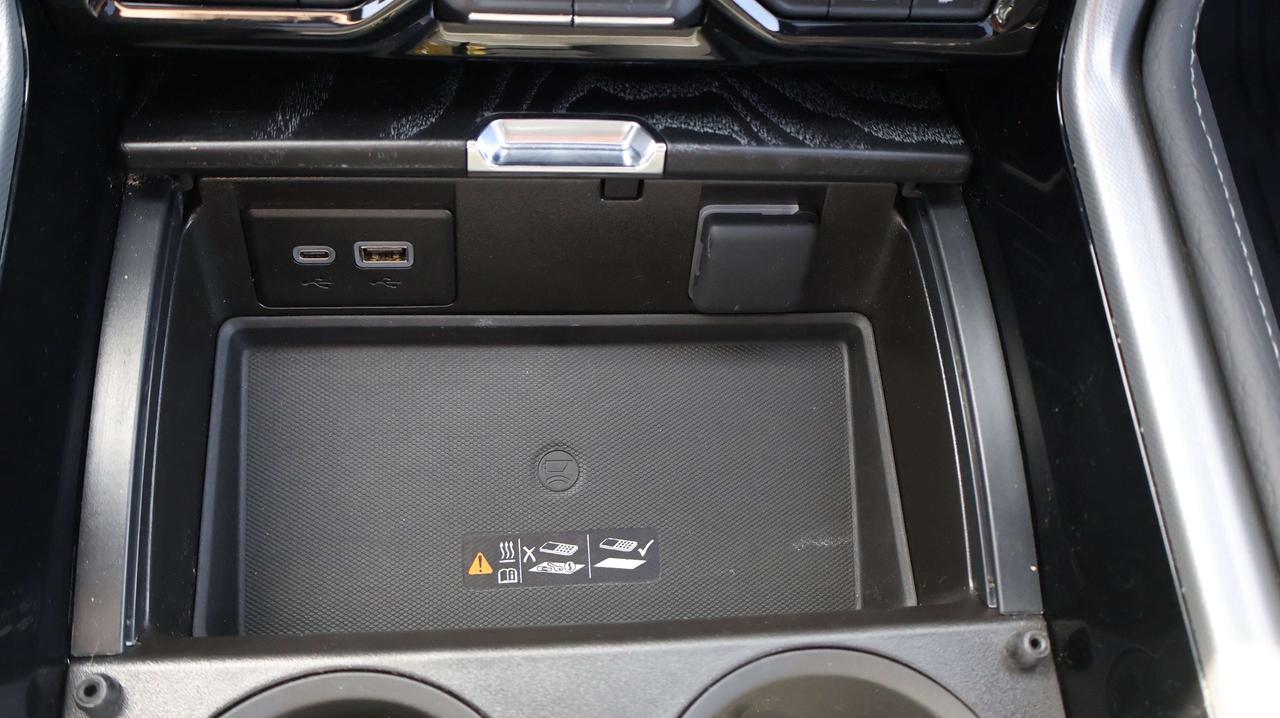 2024 GMC Yukon Denali | 3rd Row | Remote Start Photo