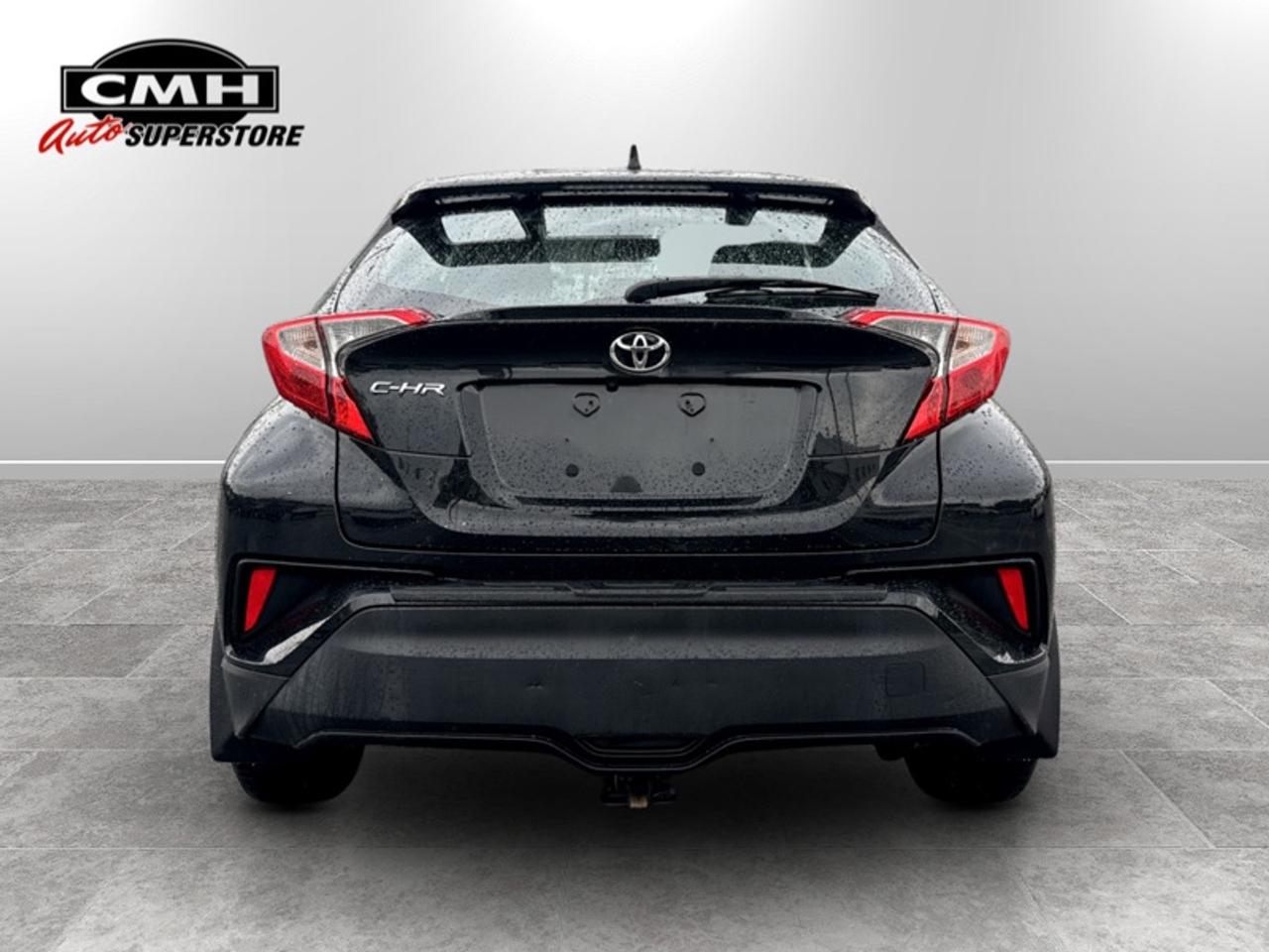 2018 Toyota C-HR ELX  **CLEAN CARFAX - LOW KMS** Photo