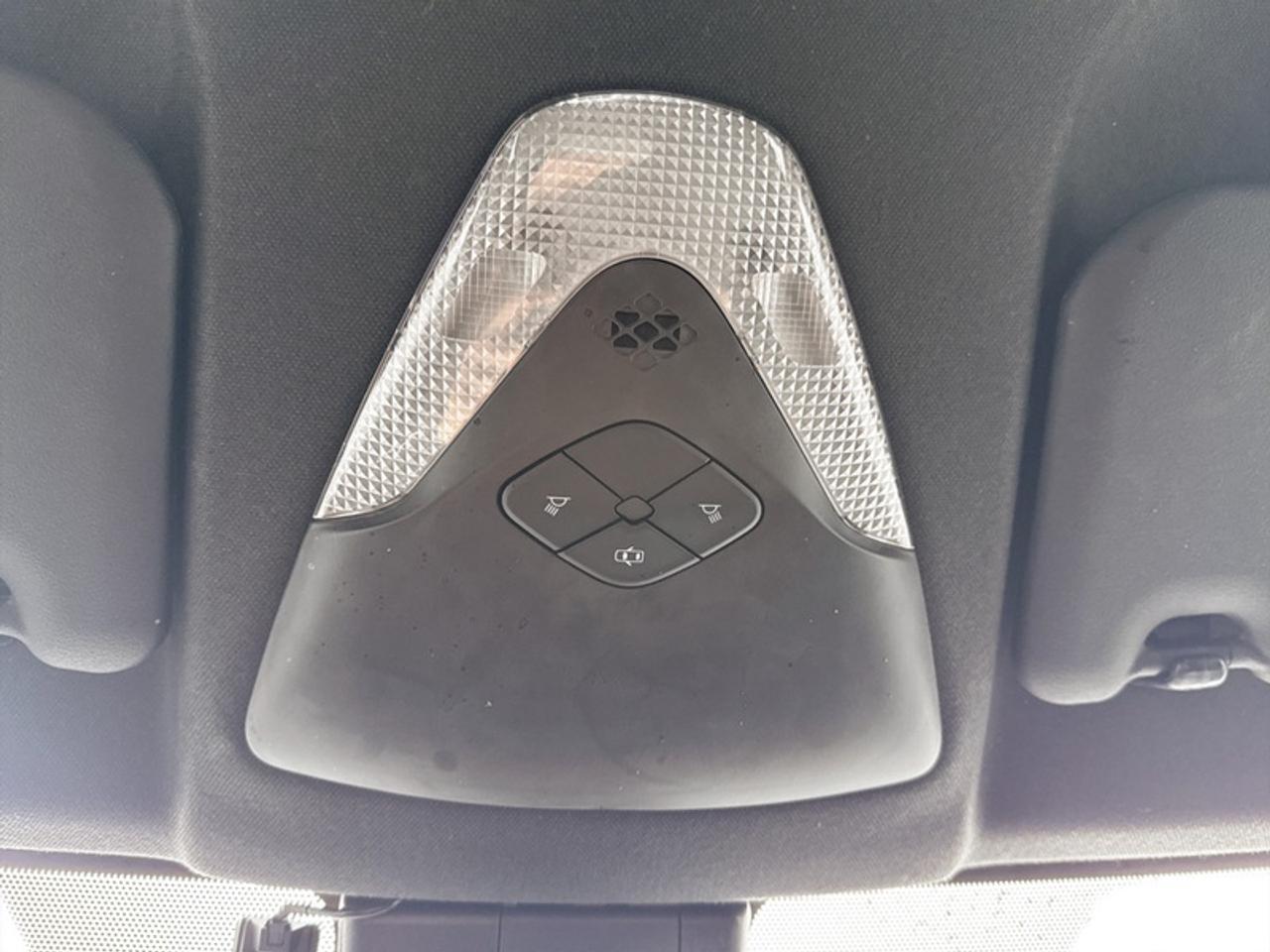 2018 Toyota C-HR ELX  **CLEAN CARFAX - LOW KMS** Photo