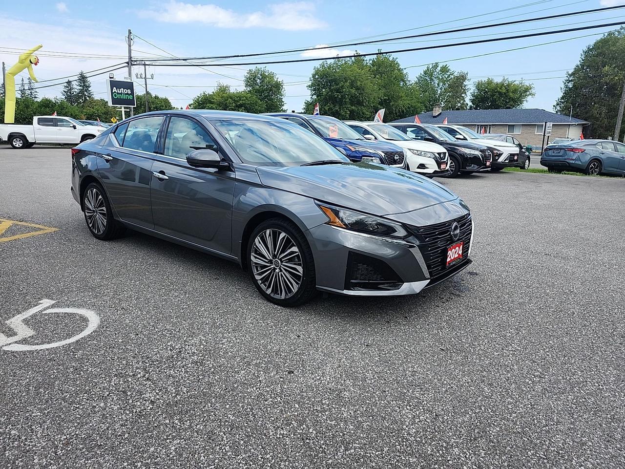 2024 Nissan Altima PLATINUM - AWD - SUNROOF - LEATHER - BOSE AUDIO - Photo