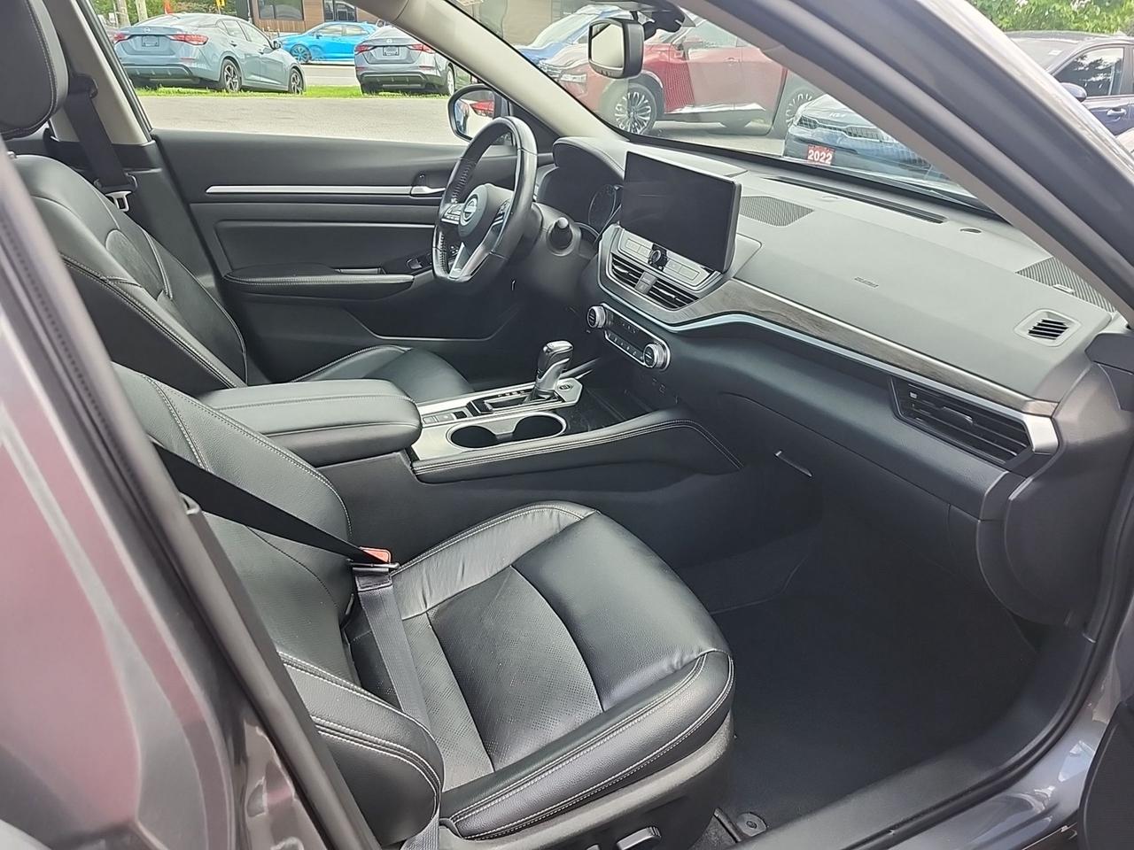 2024 Nissan Altima PLATINUM - AWD - SUNROOF - LEATHER - BOSE AUDIO - Photo