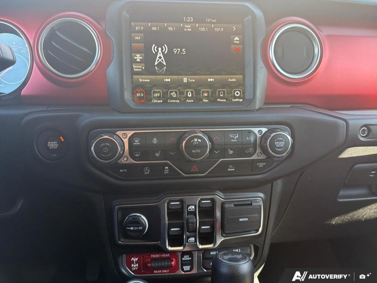 2023 Jeep Wrangler Unlimited Rubicon  -  Navigation Photo