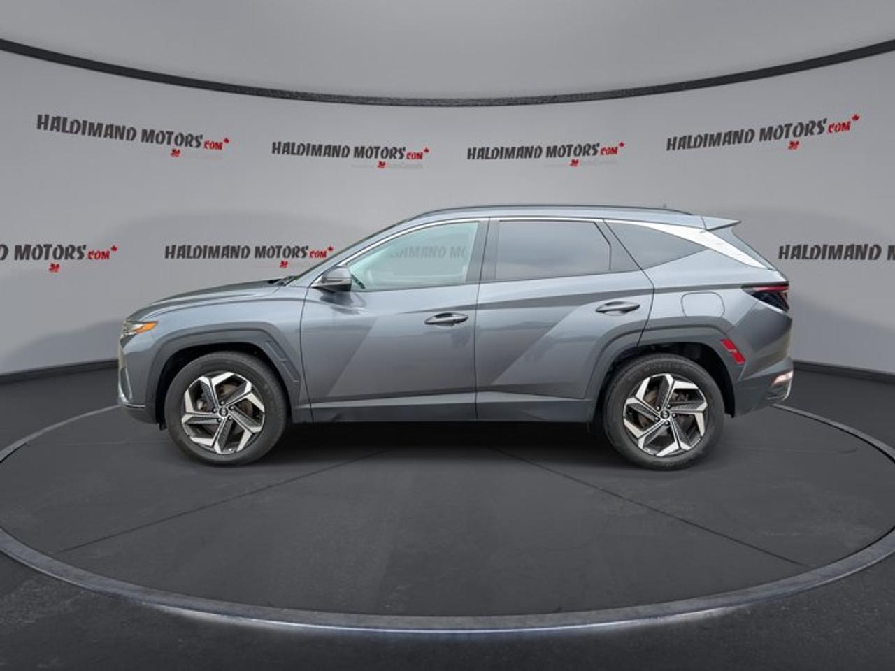 2023 Hyundai Tucson Hybrid Luxury AWD | Pano. Sunroof | Leather Seats | Heated Steering Photo4