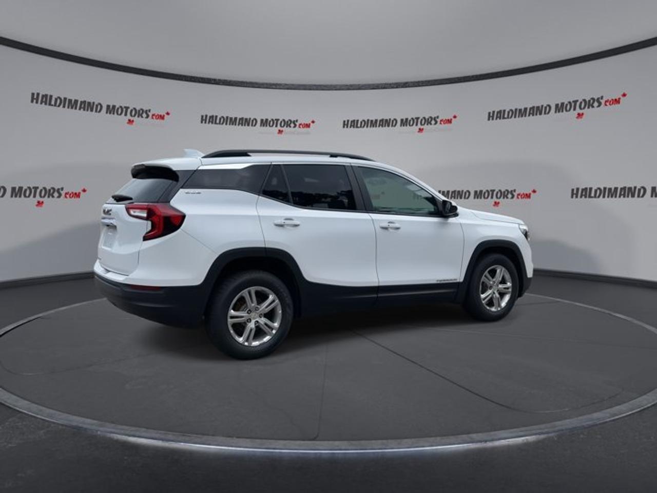 2022 GMC Terrain SLE AWD | No accidents Photo