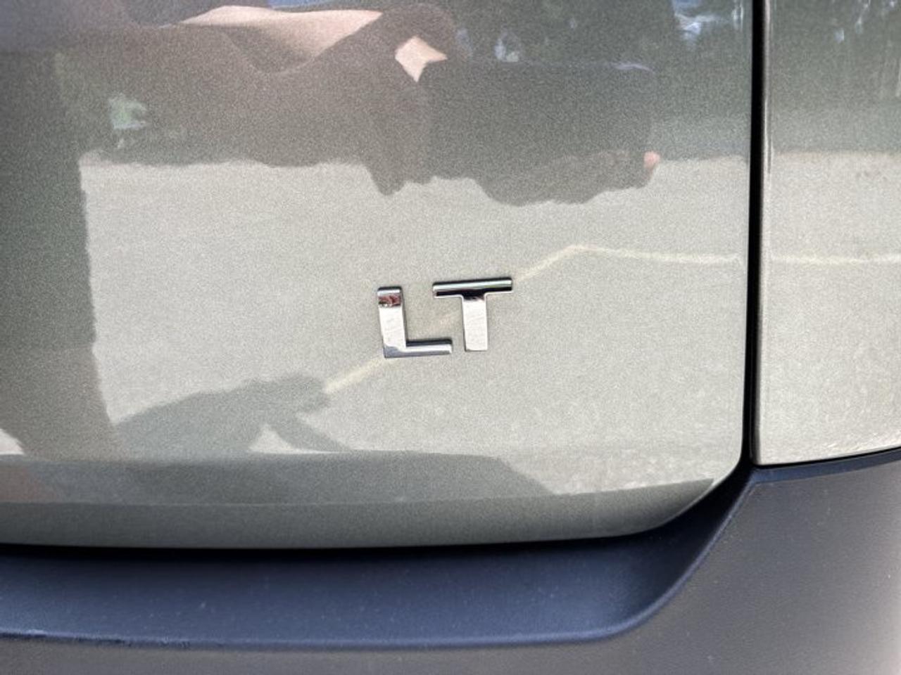 2022 Chevrolet Traverse LT AWD | No Accidents Photo