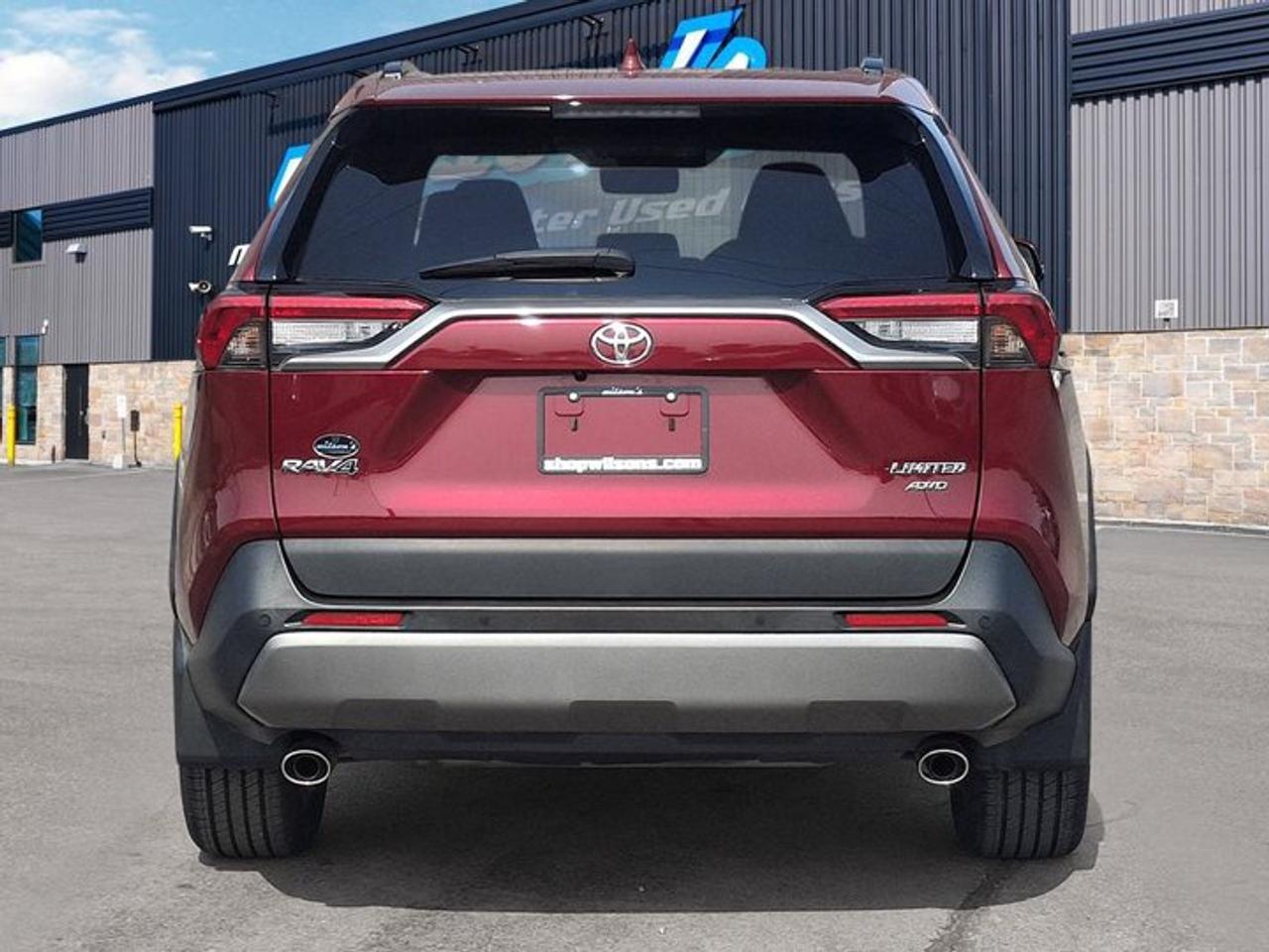 2019 Toyota RAV4 LimitedAWD | Leather | Sunroof | Heated Seats + Steering | Adaptive Cruise | Power Liftgate & More! Photo