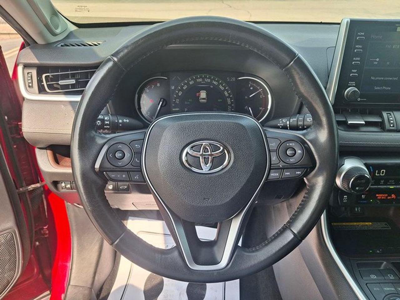 2019 Toyota RAV4 LimitedAWD | Leather | Sunroof | Heated Seats + Steering | Adaptive Cruise | Power Liftgate & More! Photo