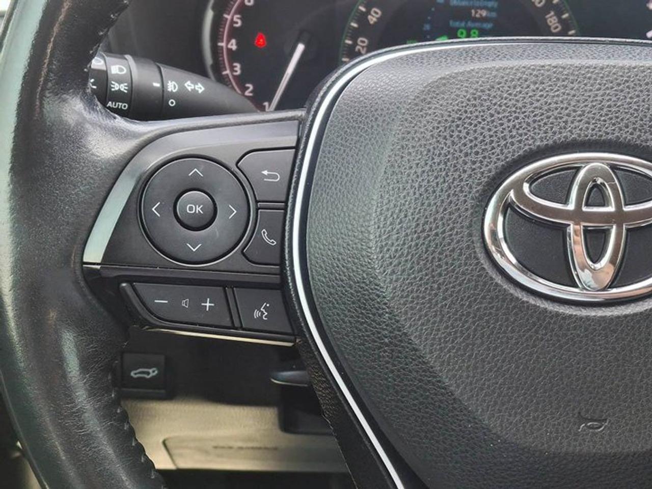 2019 Toyota RAV4 LimitedAWD | Leather | Sunroof | Heated Seats + Steering | Adaptive Cruise | Power Liftgate & More! Photo