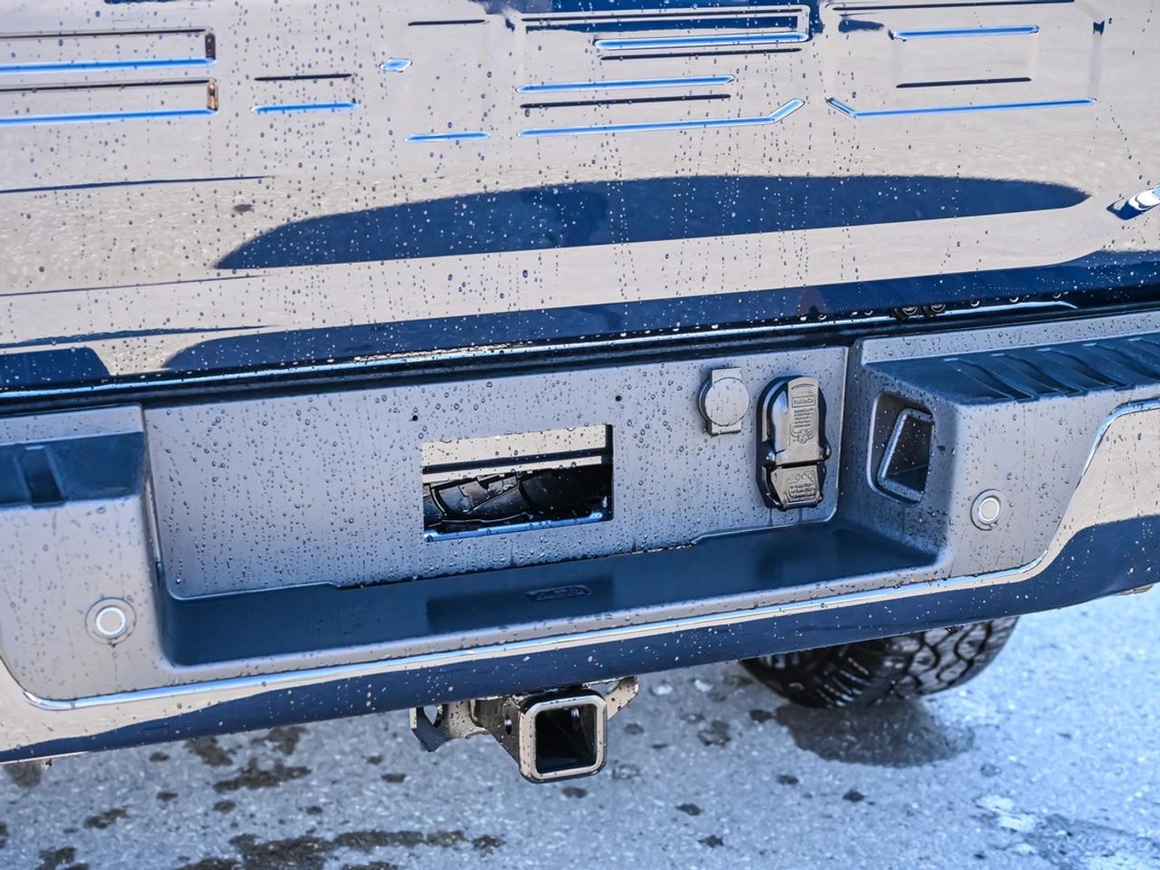 2026 Ford F-150 XLT Photo4