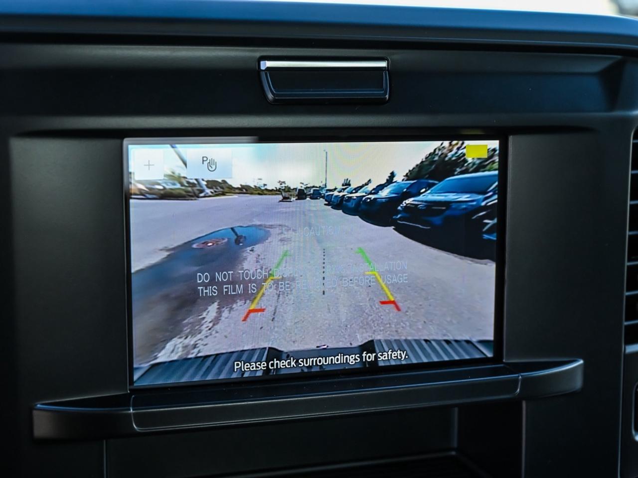 2027 Ford F-350 Super Duty SRW XLT Photo