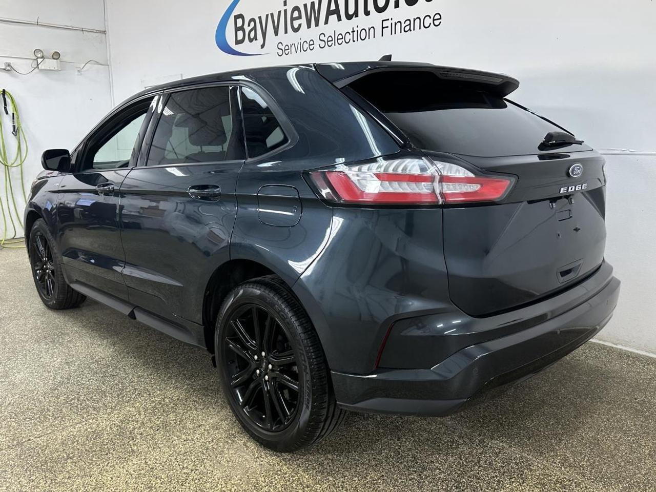 2023 Ford Edge ST Line ST LINE AWD - 33KM/OFF 1 OWNER LEASE! Photo